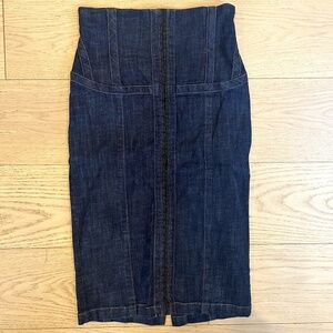 McQ by Alexander McQueen Indigo Denim Corset Waist Pencil Skirt - IT42 / US 6-8